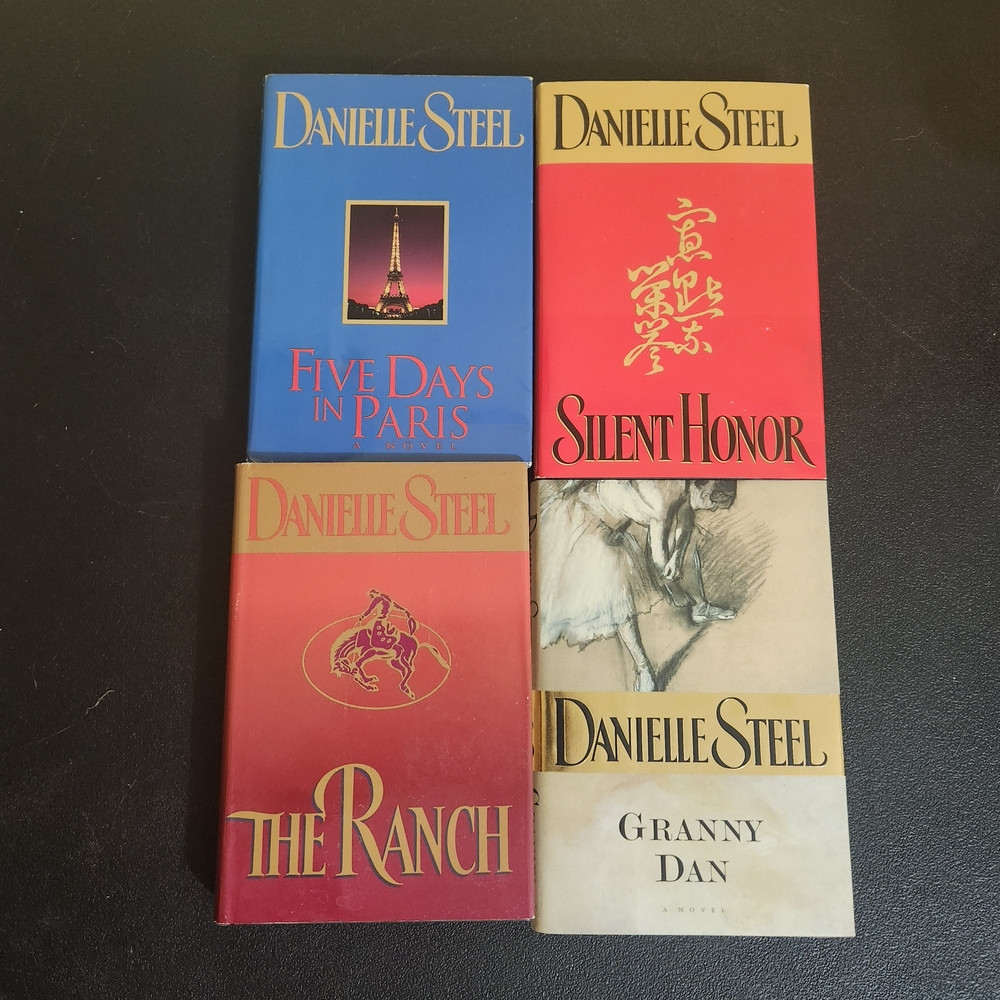 Danielle Steel Book Set - Hardcover